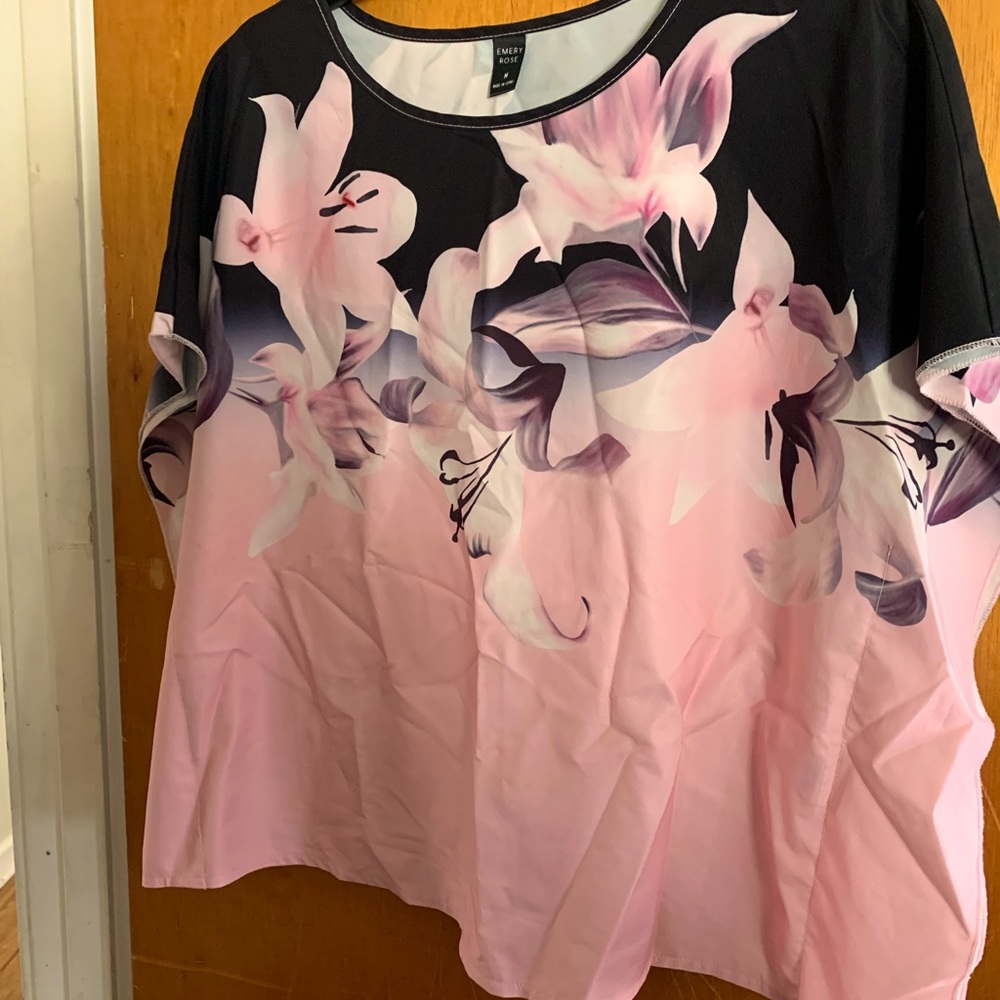Emery Rose Pink Black & White Floral Blouse